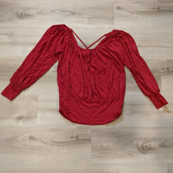 Red top M-L good condition. - Picture 2 of 4